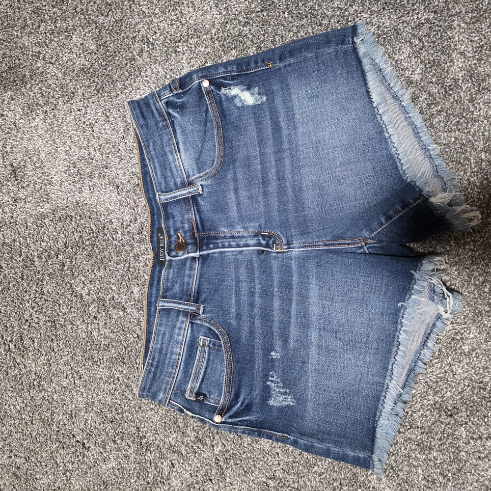 Judy Blue Classic Blue Jean Shorts Frayed Hem